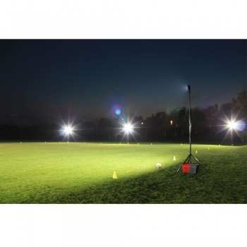 SOLARIS MEGASTAR 24 Ah lub 38 Ah akumulatorowa najaśnica LED 20 000 lumenów